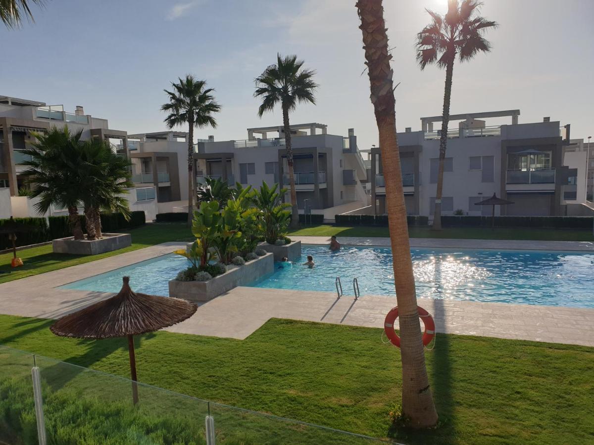 El Mirador Amelie Ground Floor Apartment In Torrevieja Punta Prima Wifi Pool And Close To Beach And Golf Eksteriør billede