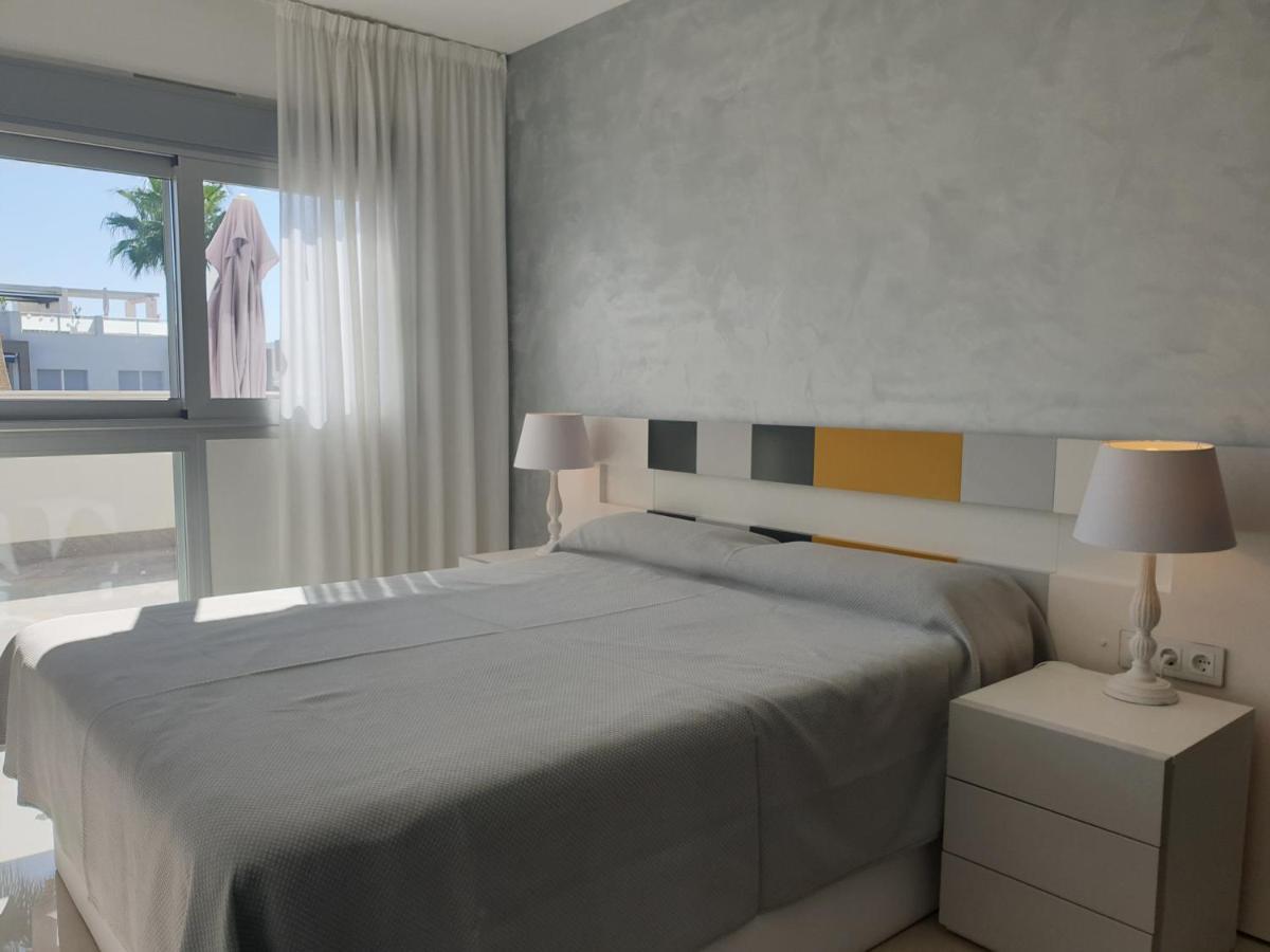 El Mirador Amelie Ground Floor Apartment In Torrevieja Punta Prima Wifi Pool And Close To Beach And Golf Eksteriør billede