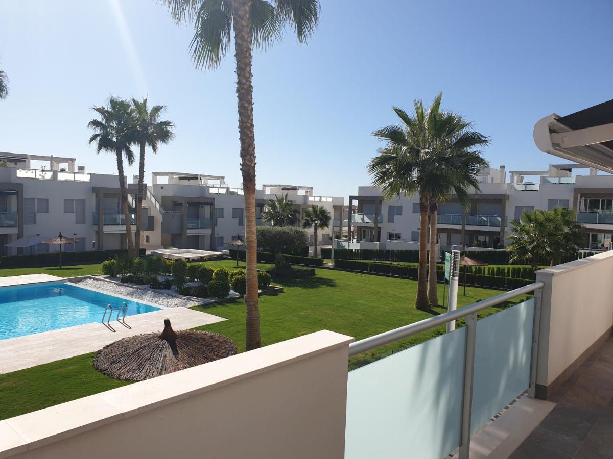 El Mirador Amelie Ground Floor Apartment In Torrevieja Punta Prima Wifi Pool And Close To Beach And Golf Eksteriør billede